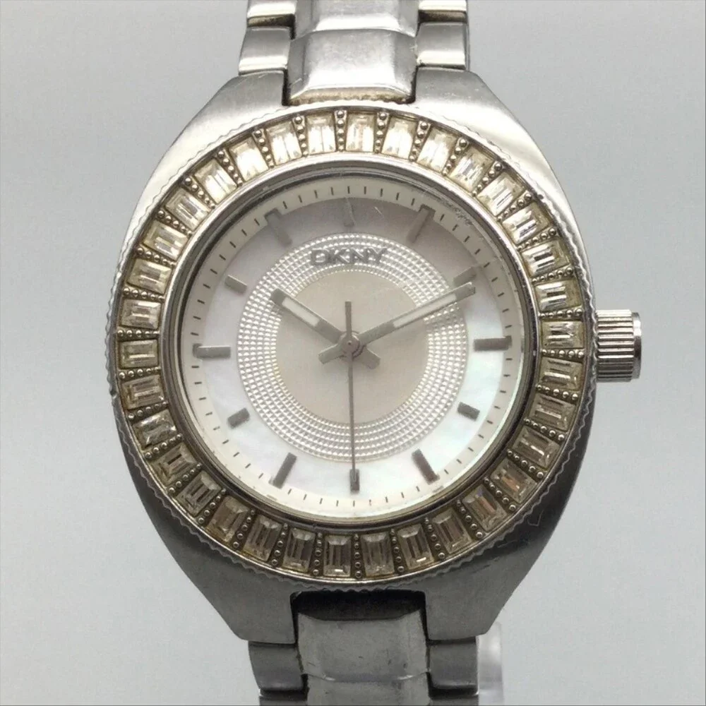 DKNY NY-4333 Womens Watch 37mm White Dial Crystal Bezel New Battery 7